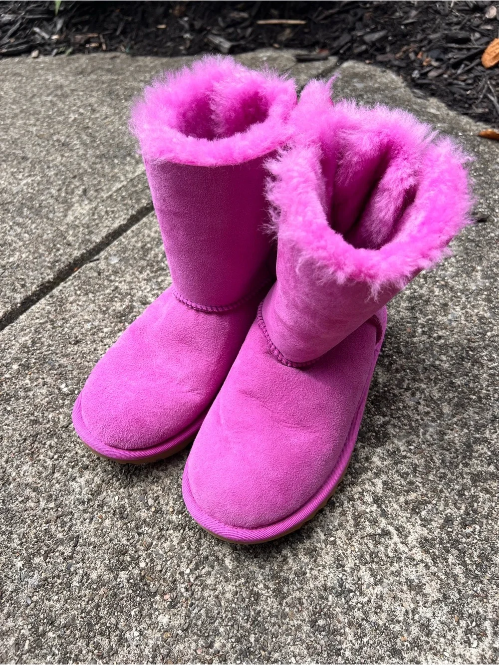 Ugg Girls Pink Suede Shearling Bow Back Winter Boot